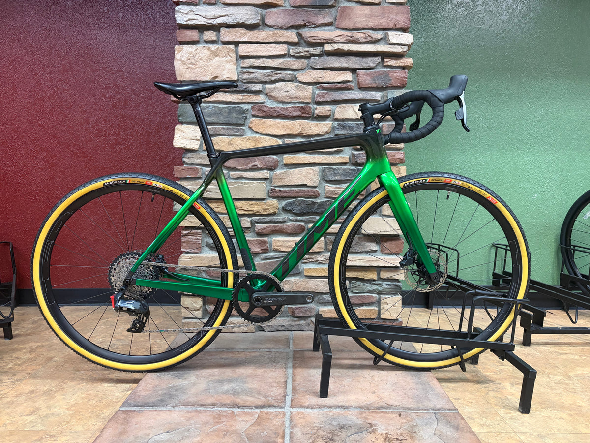 Shop Demo/ Used Custom TIME ADHX 45 | Size Medium