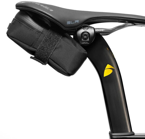 Signature Saddle Bag Midnight Black