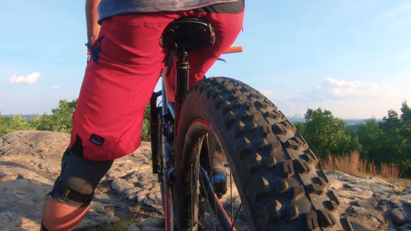 Agarro Tire